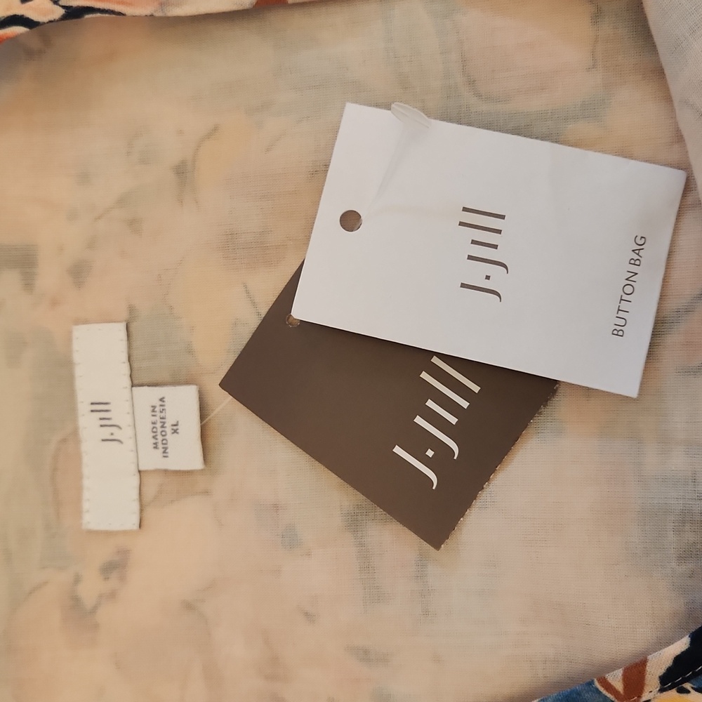 J. Jill Floral Maxi Dress in Peach, Blue, Cream - Picture 10 of 14